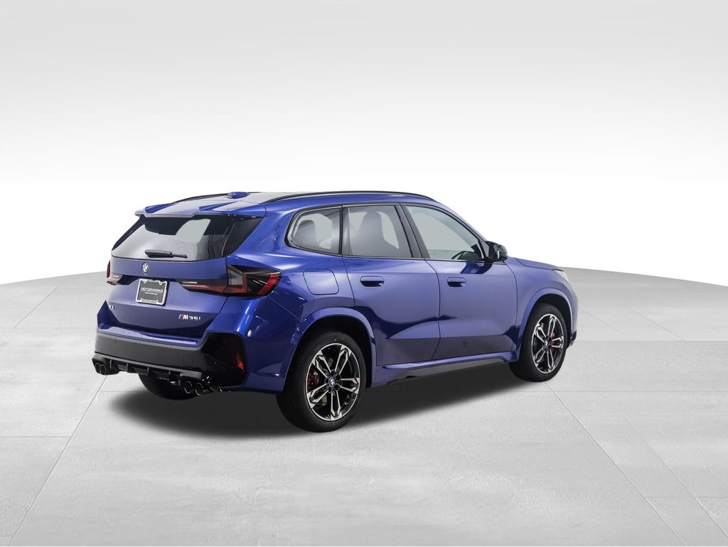 Thumbnail: 2026 BMW X1 - 5