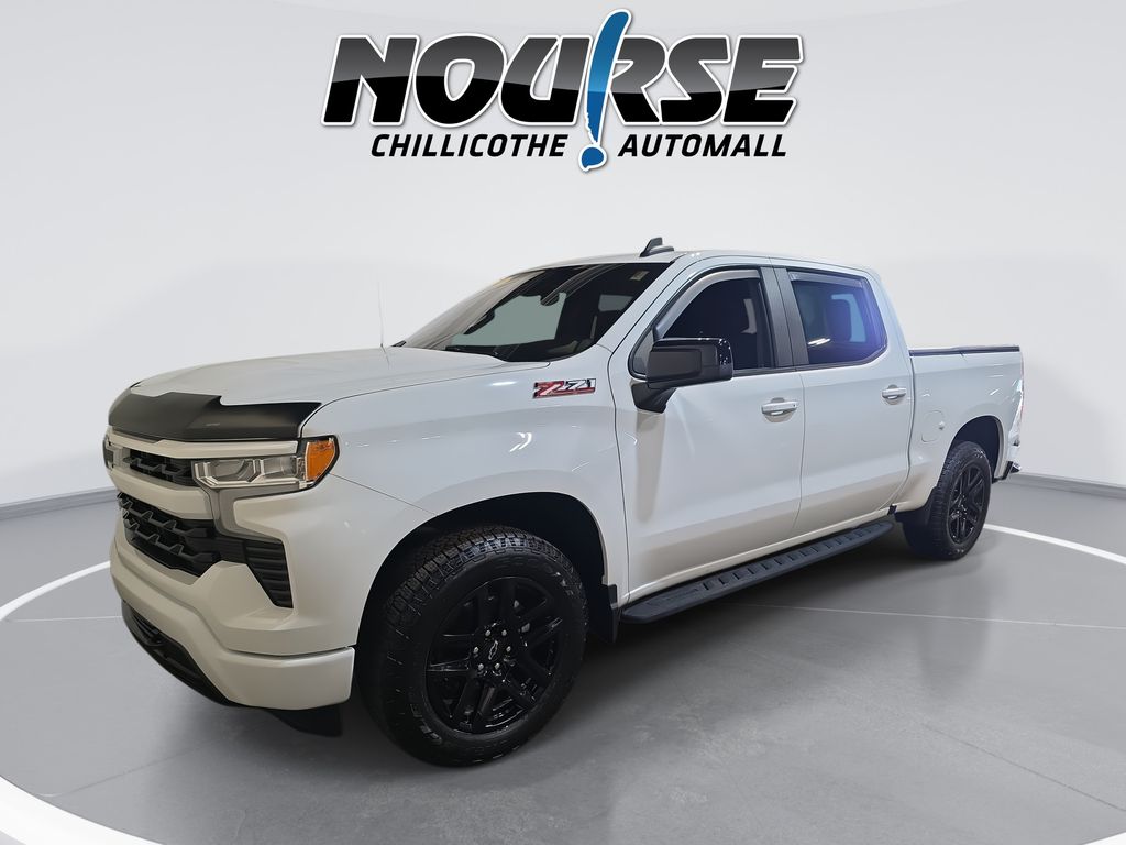 Summit White 2022 Chevrolet Silverado 1500 RST Crew Cab 4WD Pickup Truck Four-Wheel Drive Automatic