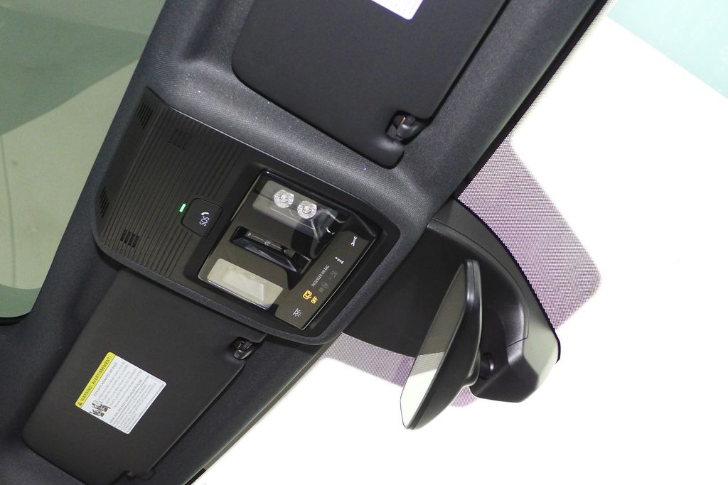 Thumbnail: 2022 Volkswagen ID.4 - 17