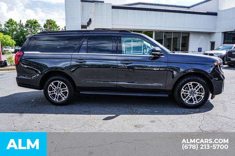Used 2025 Gray Ford Active image 9