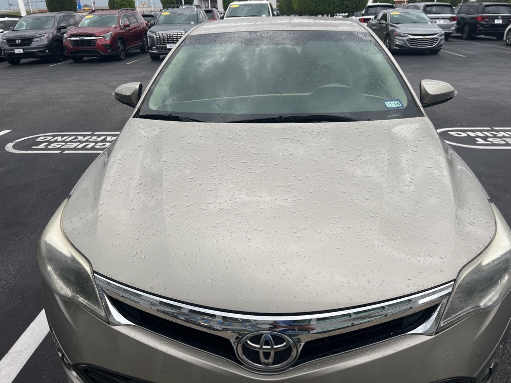 2014 Toyota Avalon XLE 2
