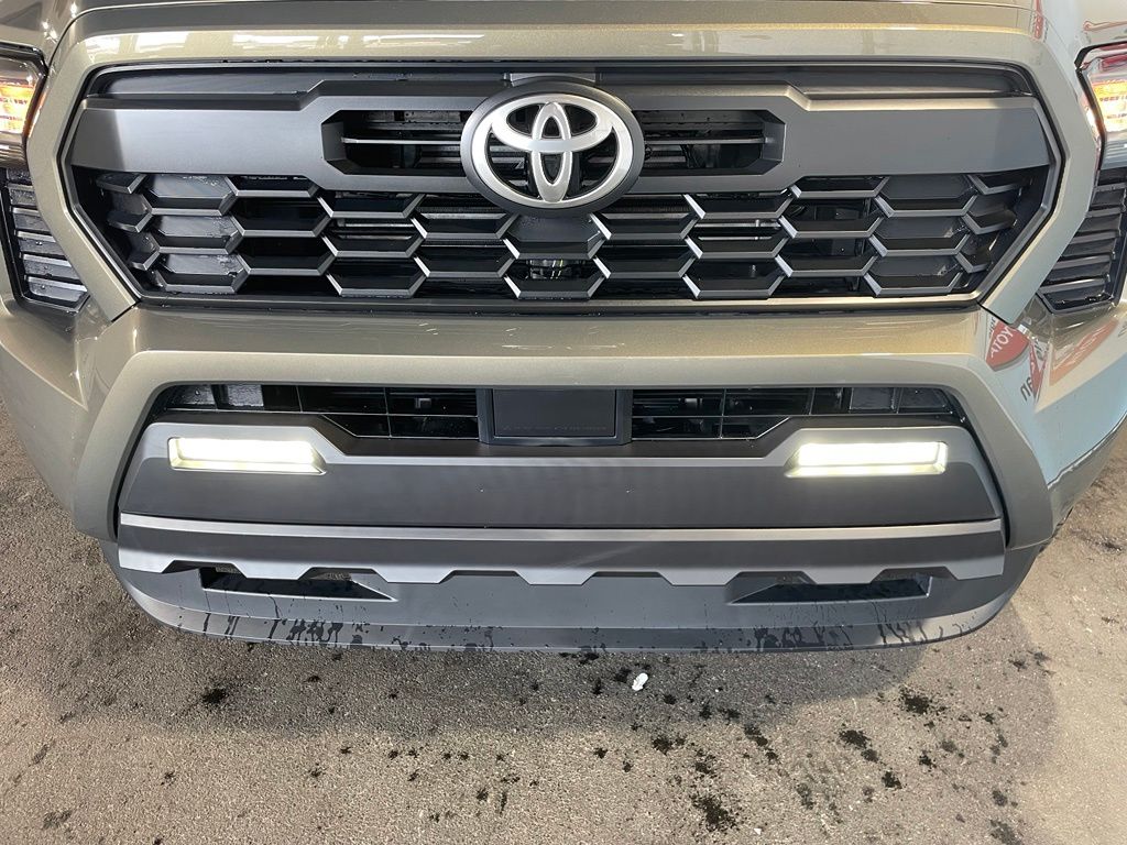 Thumbnail: 2026 Toyota Tacoma - 11