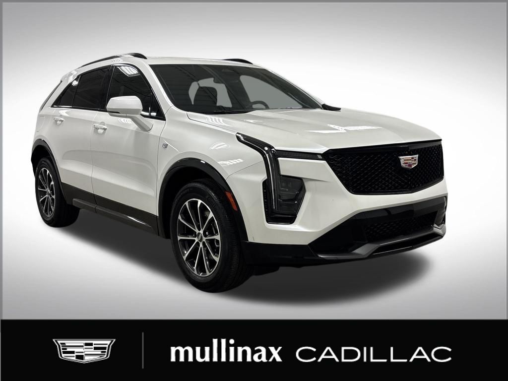 Crystal White Tricoat 2024 Cadillac XT4 Sport FWD SUV / Crossover Front-Wheel Drive 9-Speed Automatic