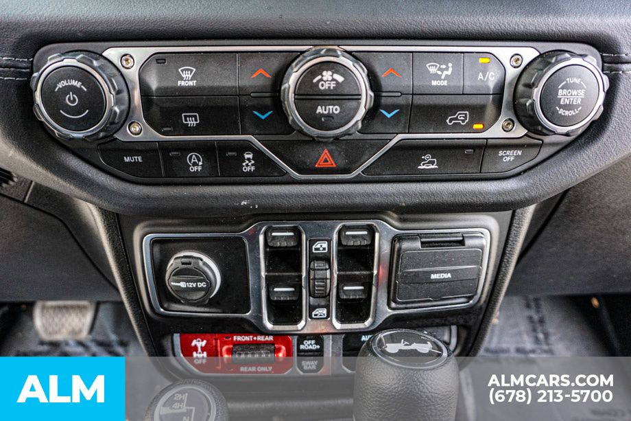 Used 2025 Black Jeep Rubicon image 43