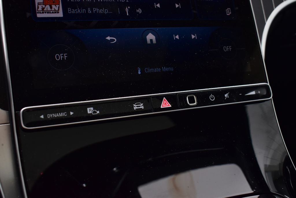 Thumbnail: 2023 Mercedes-Benz GLC - 20