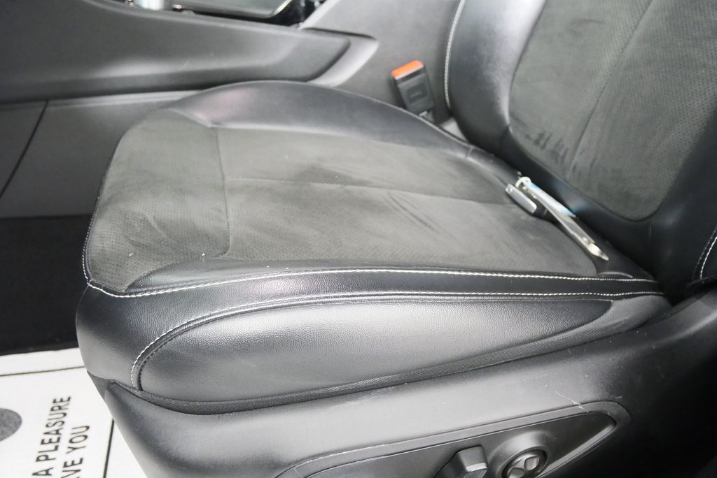 Thumbnail: 2021 Jeep Grand Cherokee L - 9