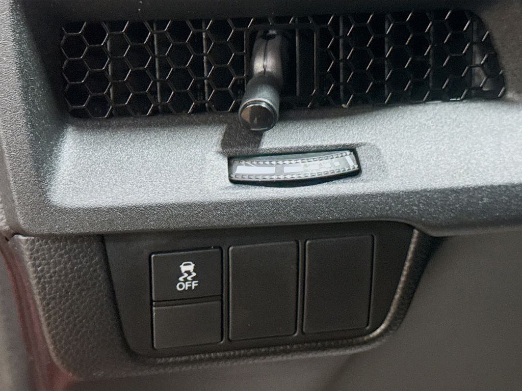 Used Car 2025 Honda Cr-v Hybrid  Wagon 4 Dr. Sport Front Wheel Drive For Sale Under $35,000 In Austin, Texas