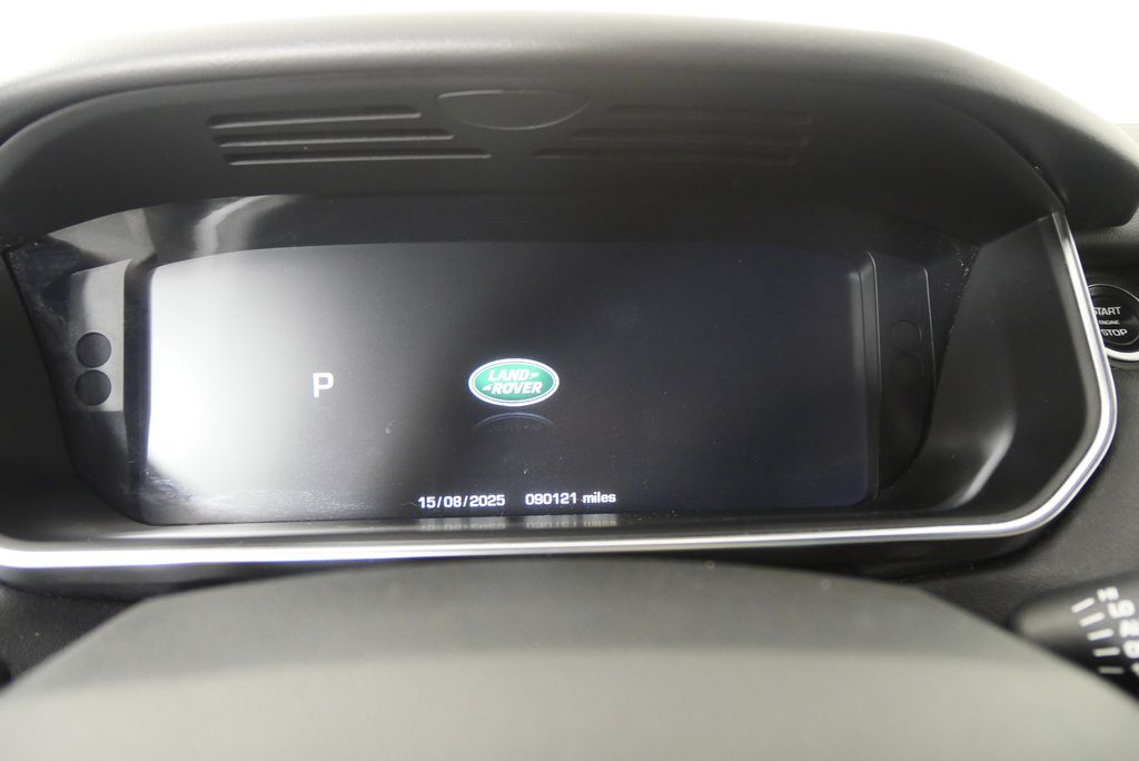Thumbnail: 2016 Land Rover Range Rover Sport - 23