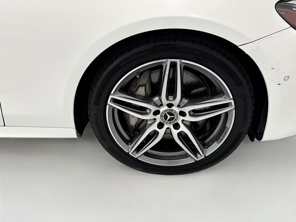 Thumbnail: 2019 Mercedes-Benz E-Class - 31