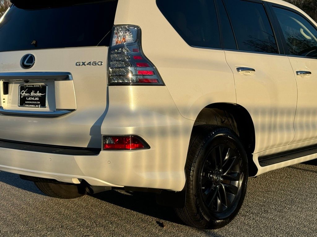 2023 Lexus GX 460 16