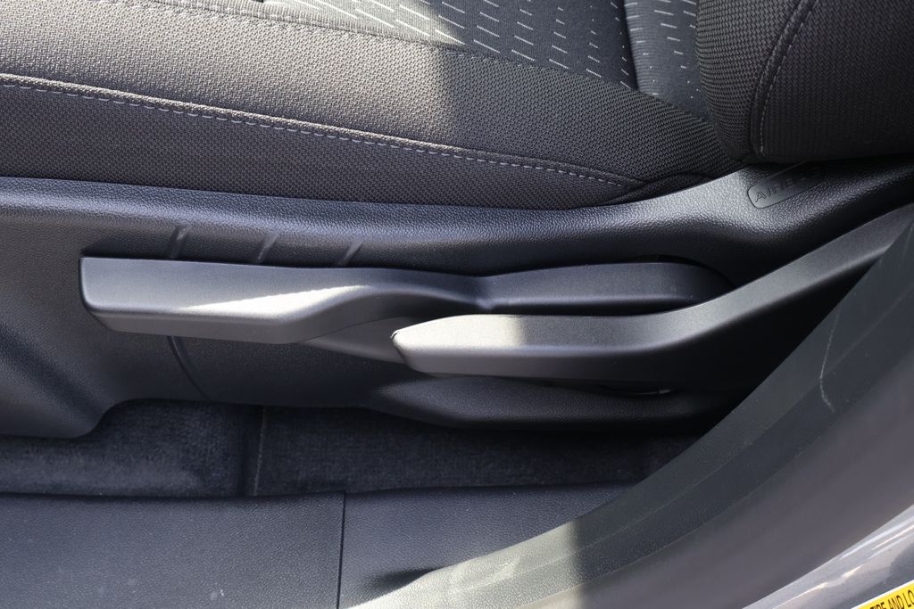 Thumbnail: 2026 Chevrolet Equinox - 16