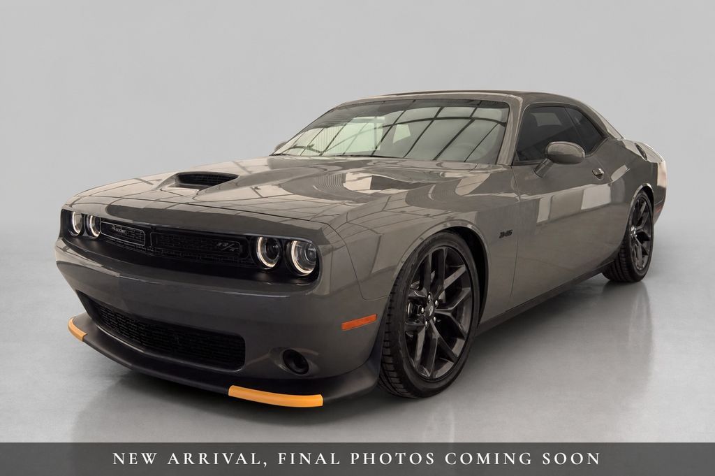 Destroyer Gray Clearcoat 2023 Dodge Challenger Coupe Rear-Wheel Drive 6-Speed Manual