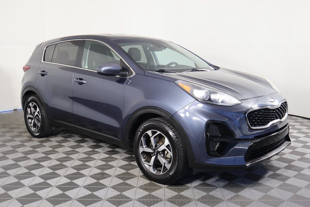Thumbnail: 2020 Kia Sportage - 3