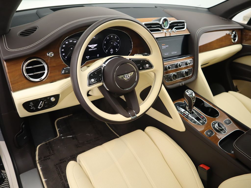 Thumbnail: 2023 Bentley Bentayga - 9