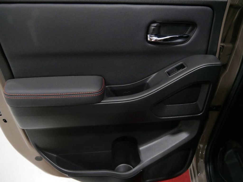 2024 Nissan Frontier PRO-4X - Photo 20