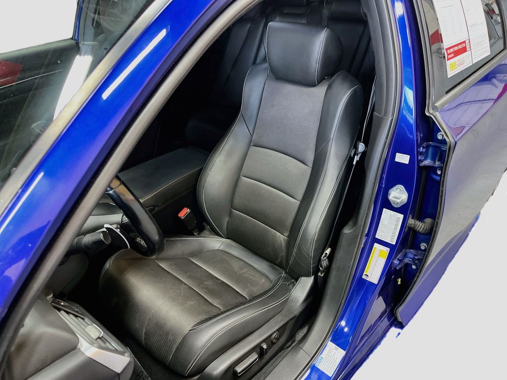 Used 2022 Light Blue Honda Sport image 18