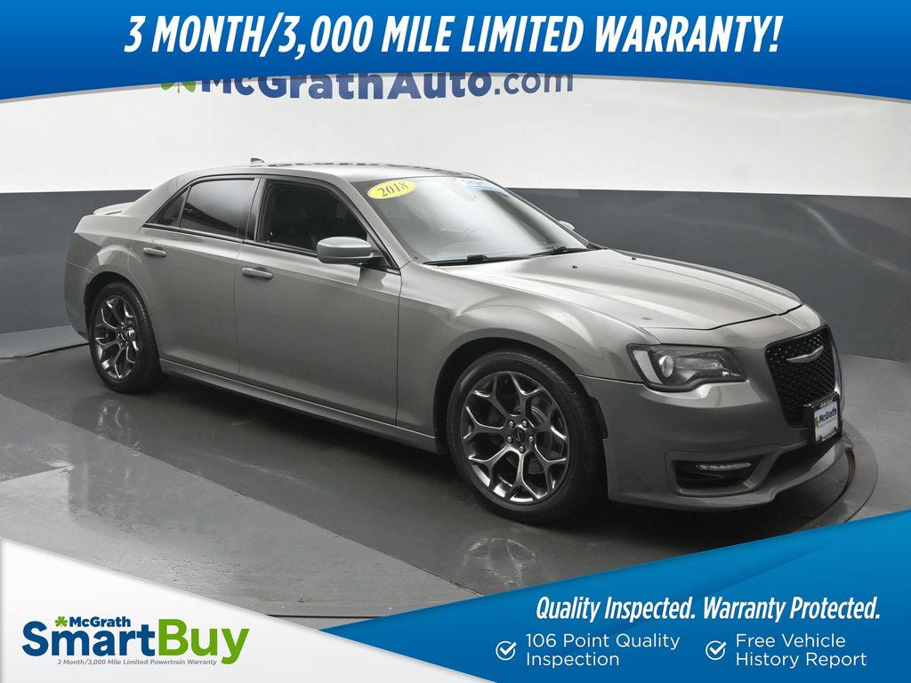 Ceramic Gray Clearcoat 2018 Chrysler 300 Sedan Rear-Wheel Drive 8-Speed Automatic