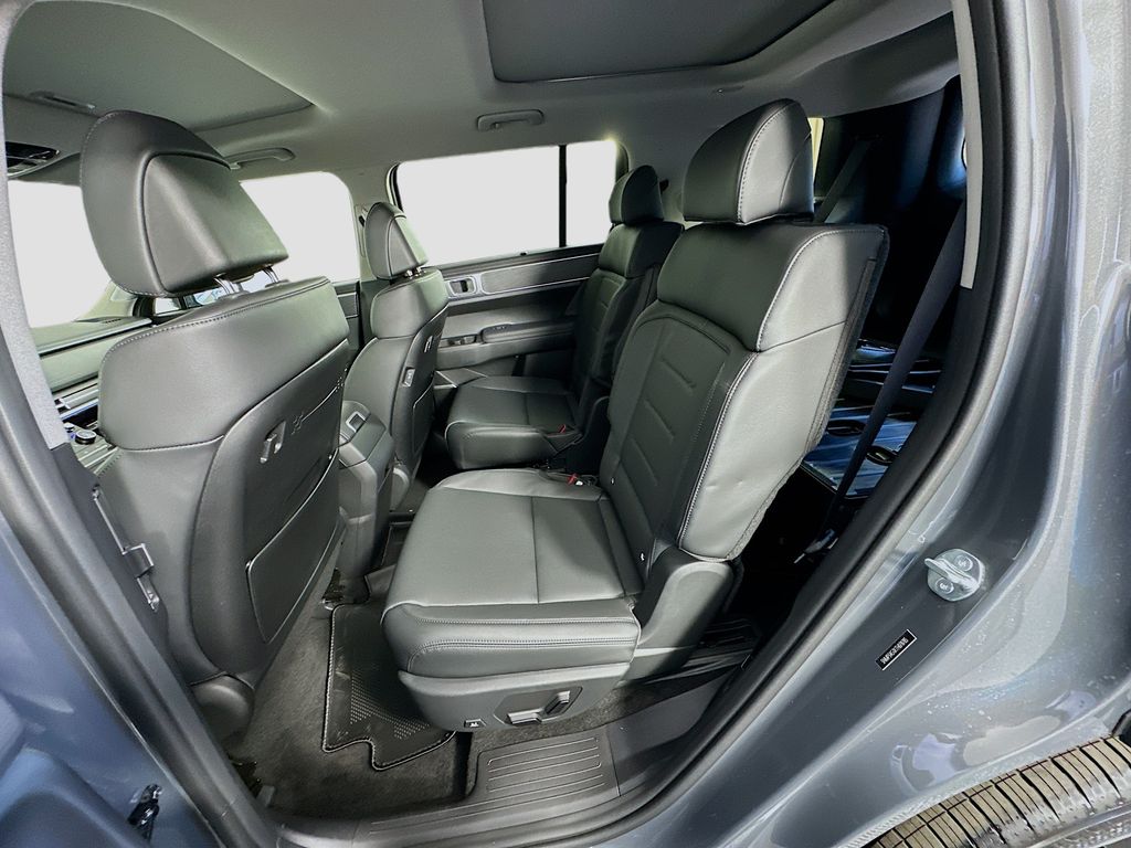 Thumbnail: 2026 Hyundai Santa Fe - 17
