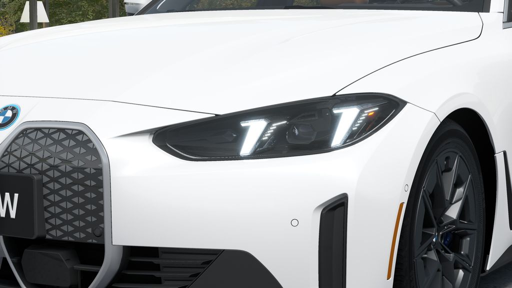 2025 BMW i4 eDrive40 32