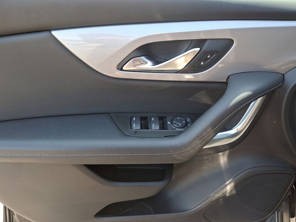 2022 Chevrolet Blazer LT 13