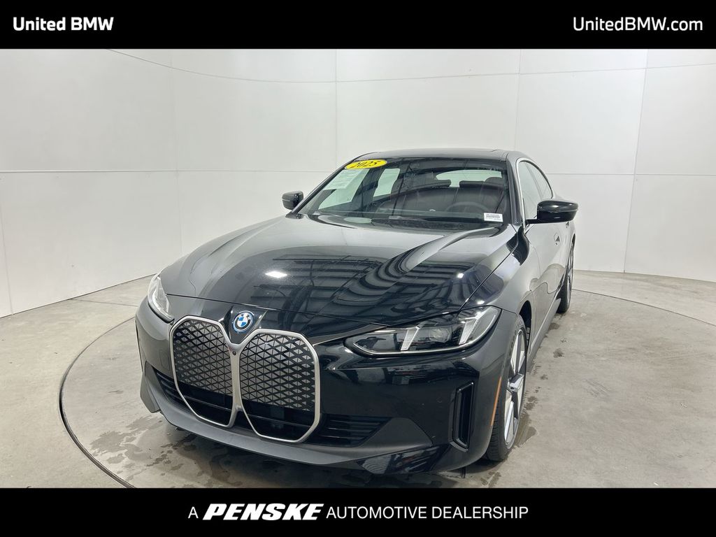 Thumbnail: 2025 BMW i4 - 1