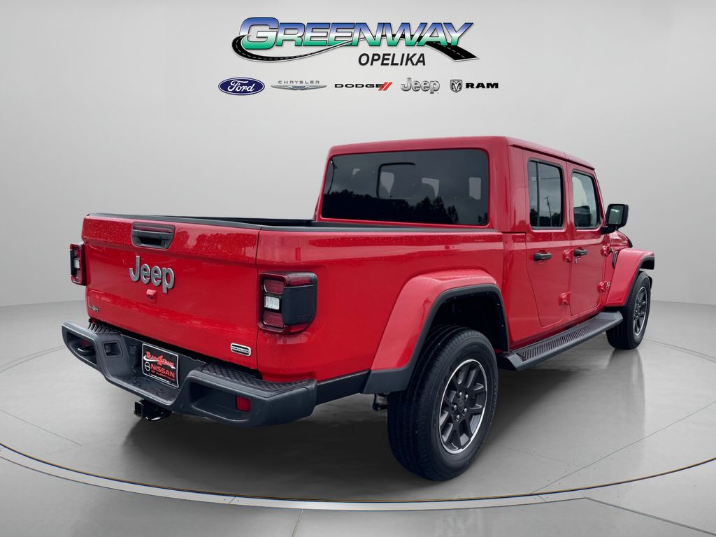 Used 2021 Red Jeep Overland image 7