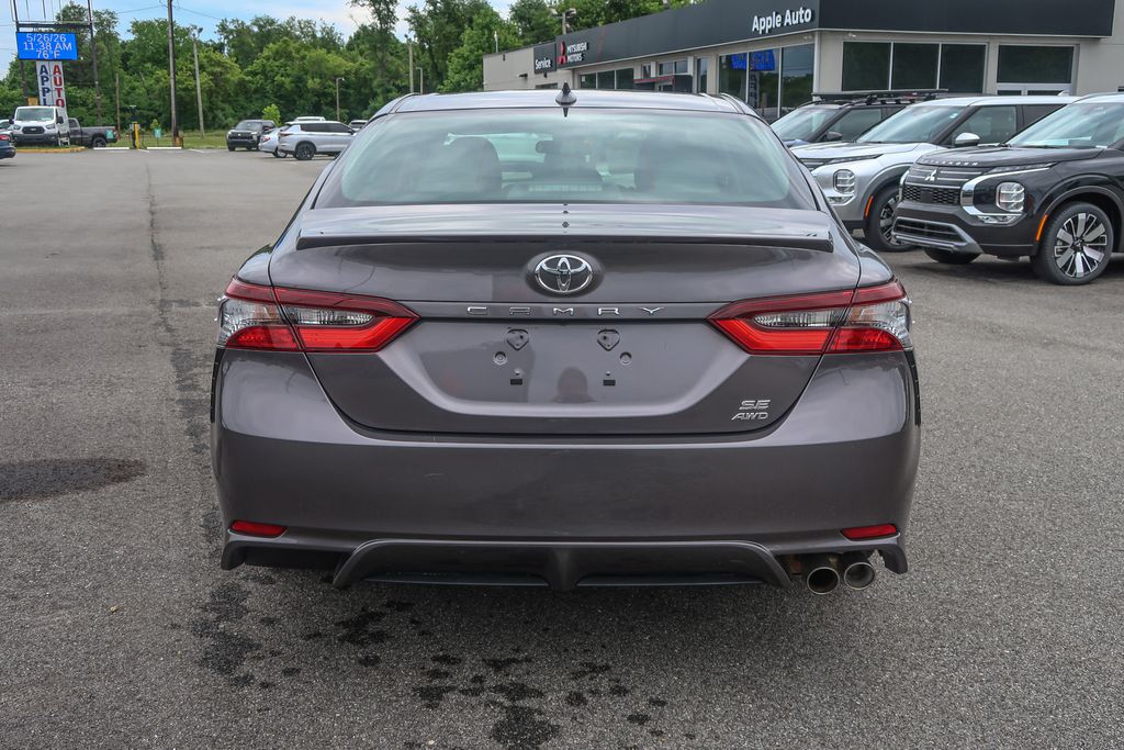 2023 Toyota Camry SE AWD