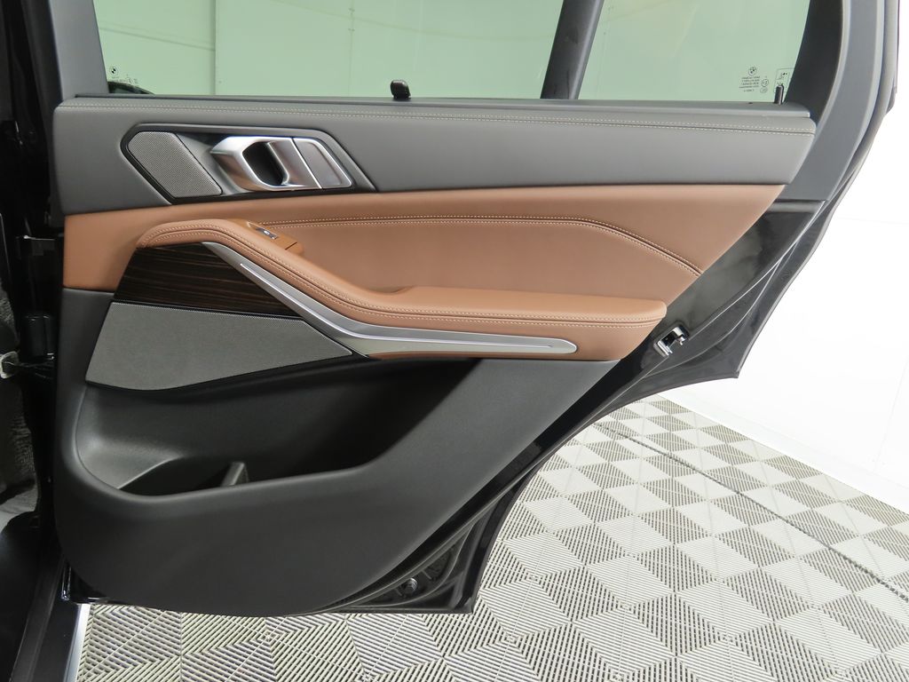 Thumbnail: 2026 BMW X5 - 28