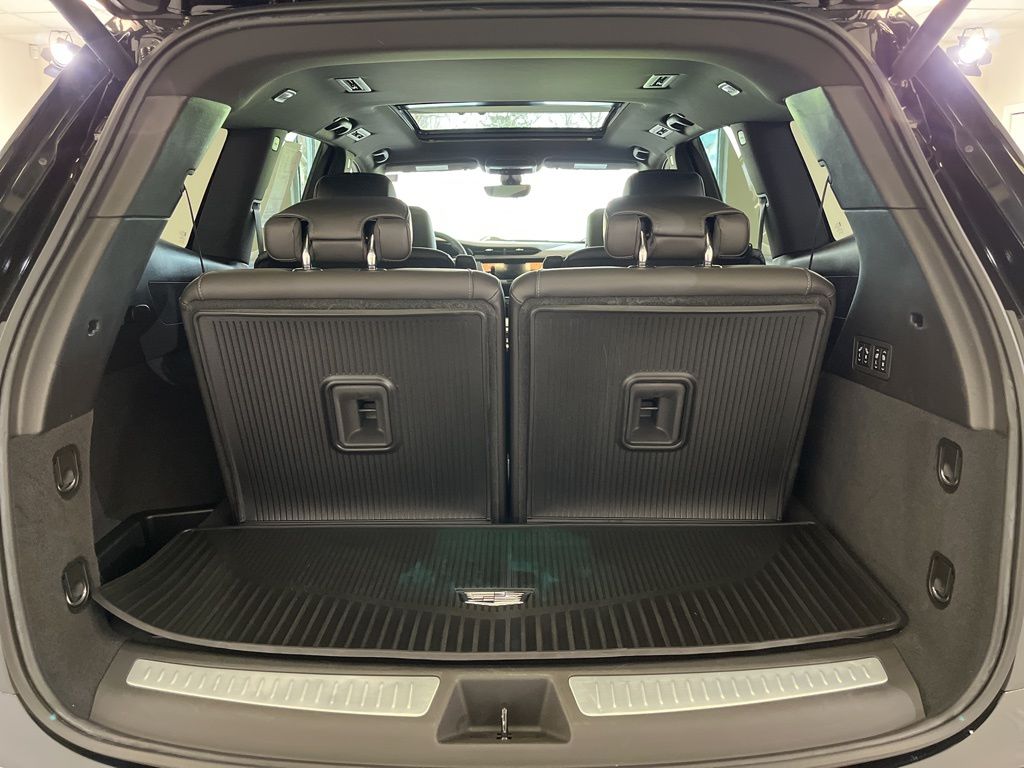 used 2023 Cadillac XT6 car, priced at $42,950