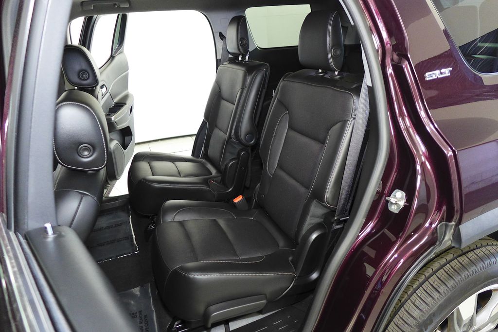 Thumbnail: 2017 GMC Acadia - 22