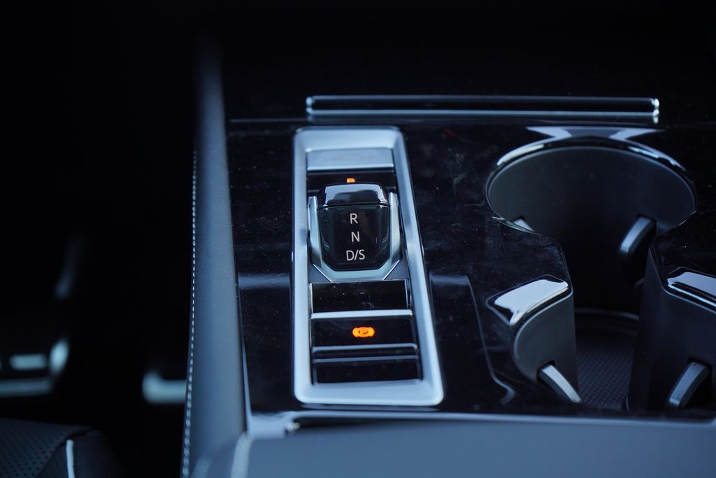 Thumbnail: 2025 Volkswagen Atlas - 17