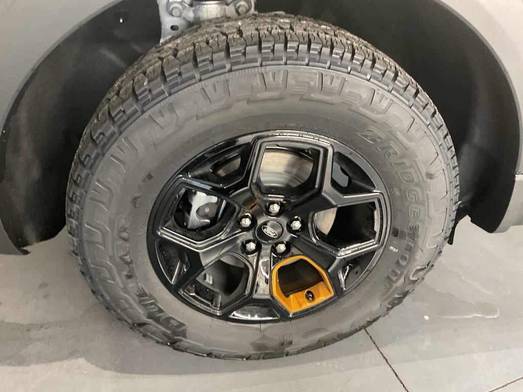 New 2026 White Ford Tremor image 20