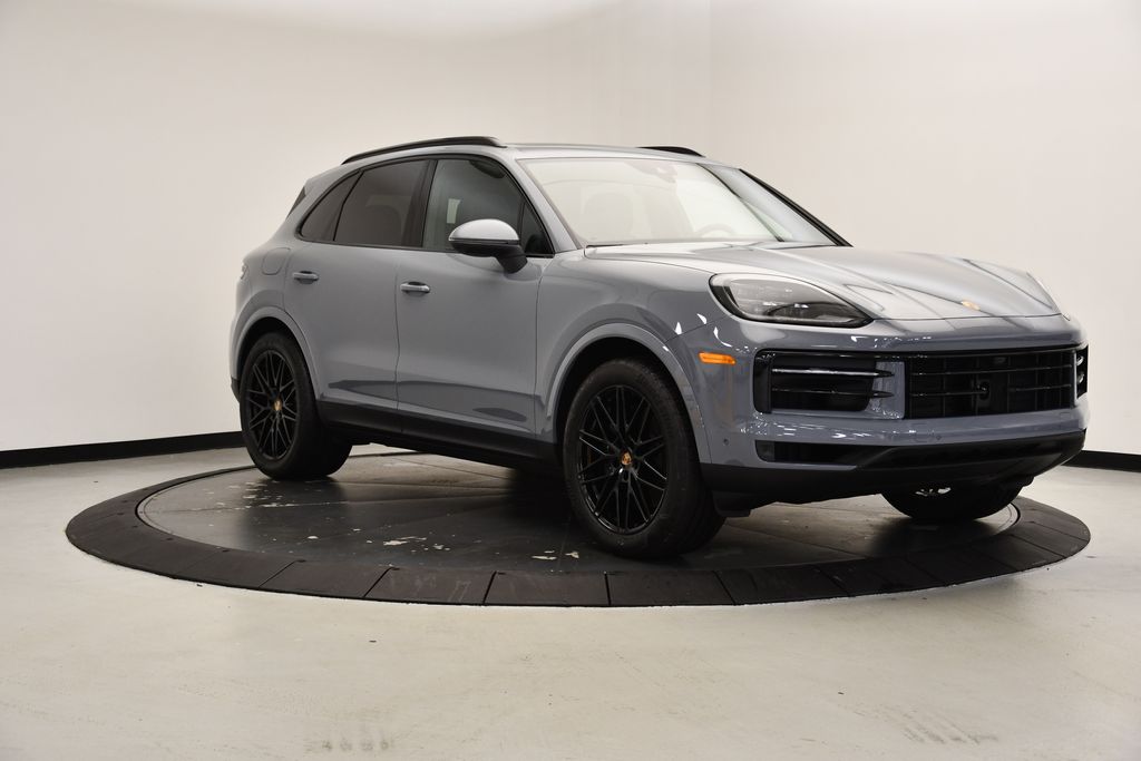 Thumbnail: 2025 Porsche Cayenne - 7