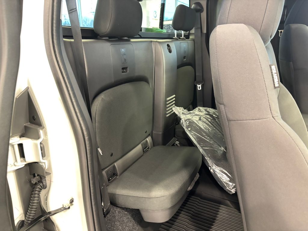 2026 Nissan Frontier S