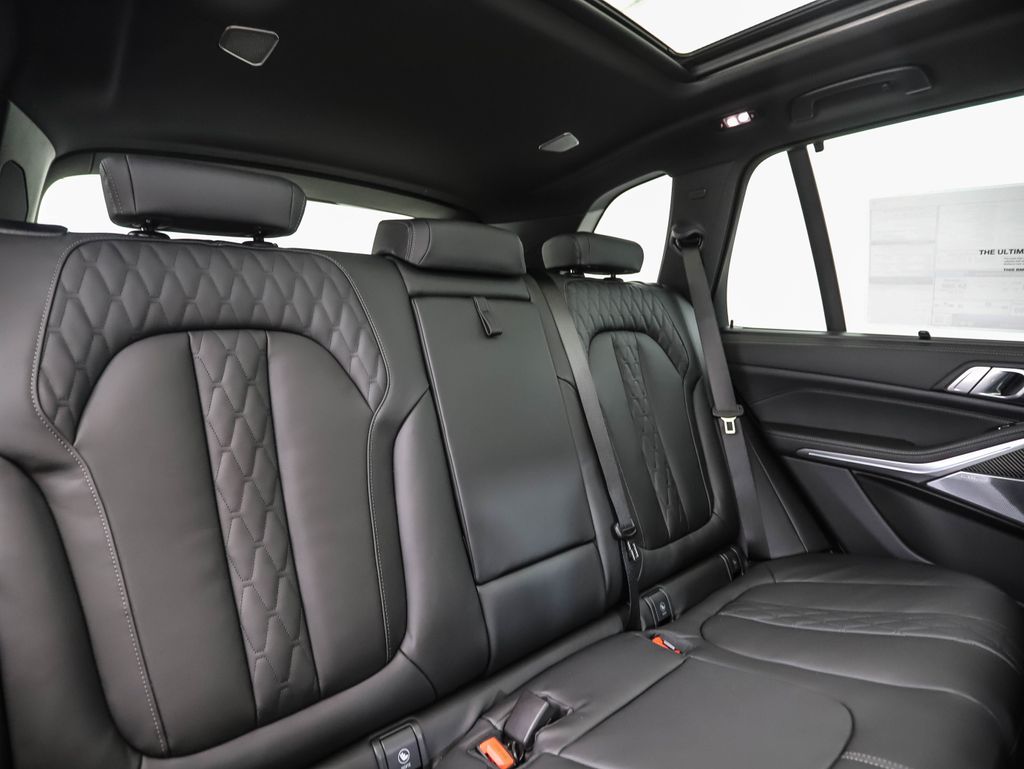 Thumbnail: 2026 BMW X5 - 28