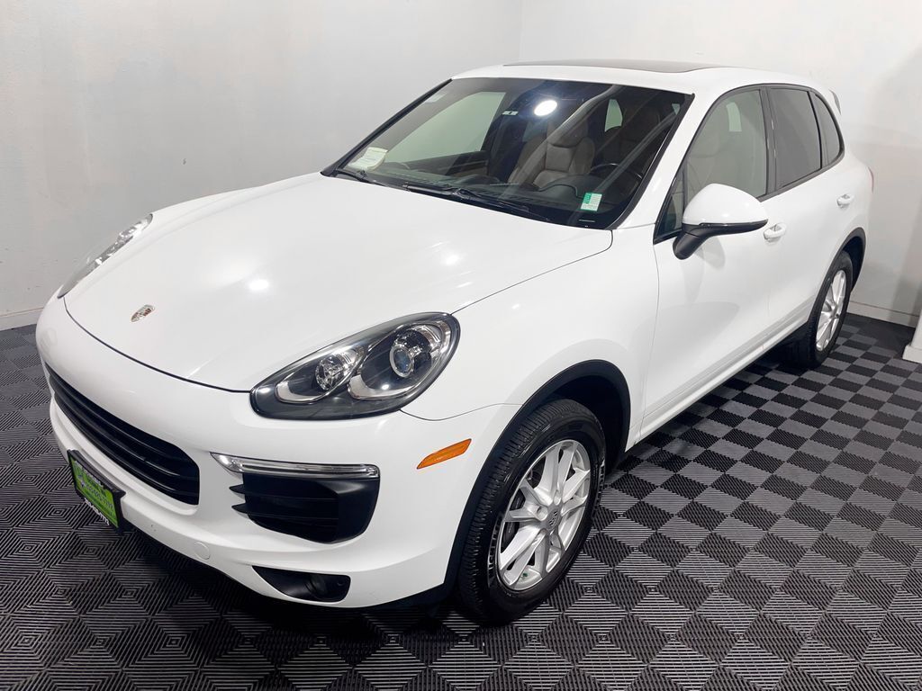  2016 Porsche Cayenne AWD   