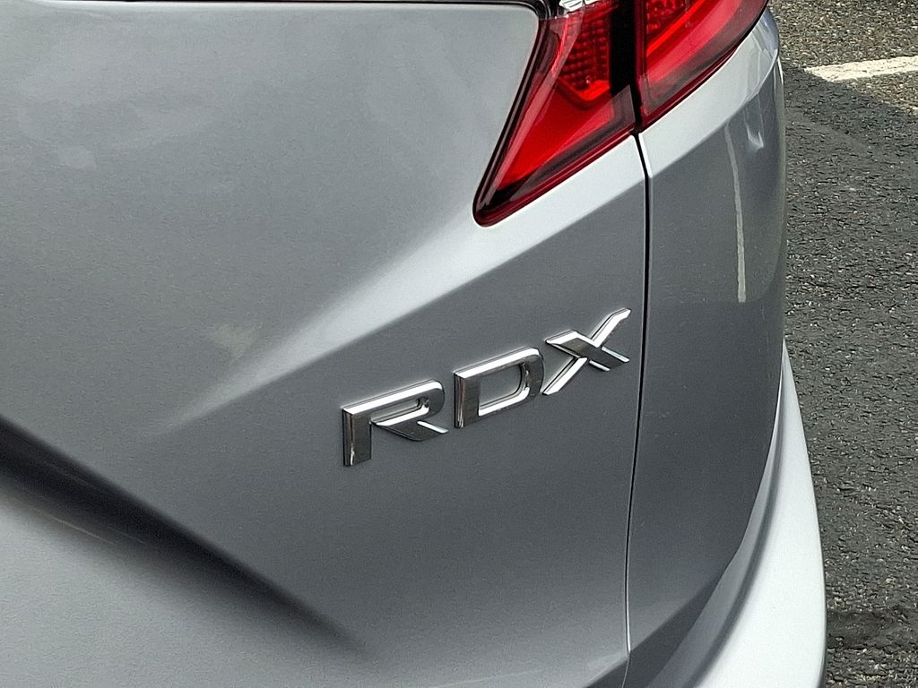 Thumbnail: 2023 Acura RDX - 32