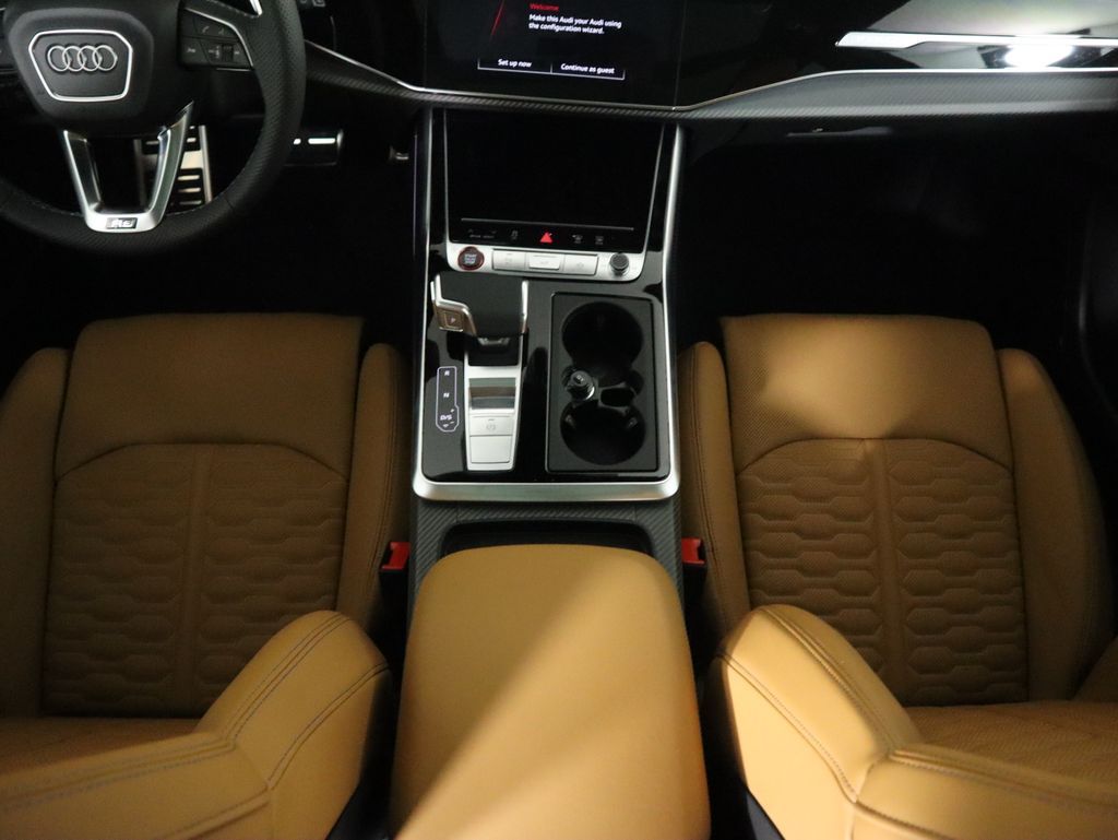 Thumbnail: 2026 Audi RS Q8 - 18