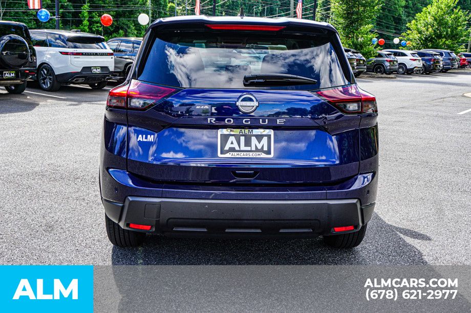 Used 2025 Blue Nissan SV image 11