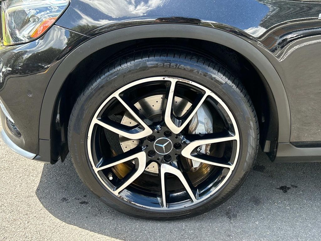 Thumbnail: 2019 Mercedes-Benz GLC - 15