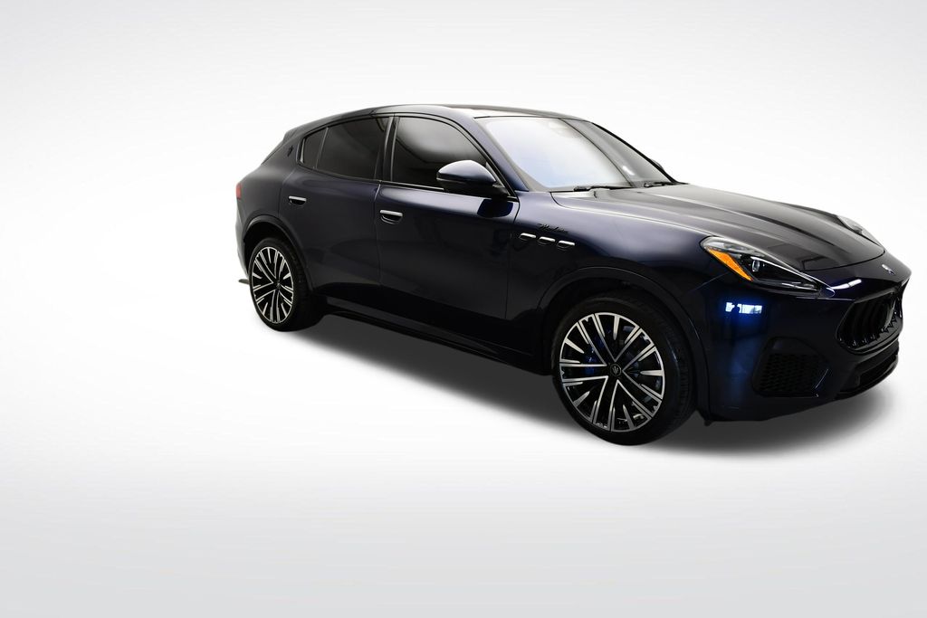 Thumbnail: 2023 Maserati Grecale - 10