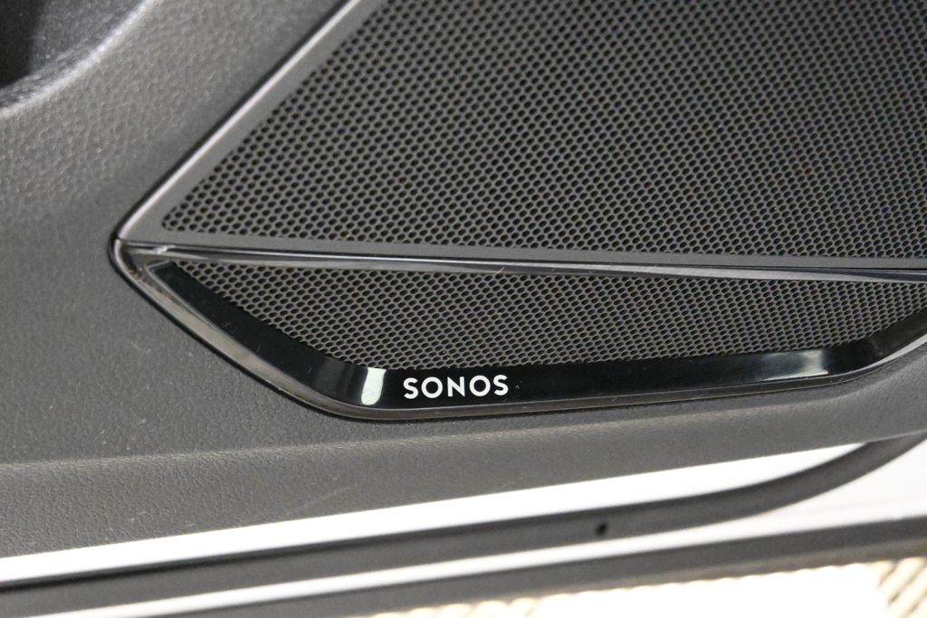 Thumbnail: 2025 Audi Q3 - 31