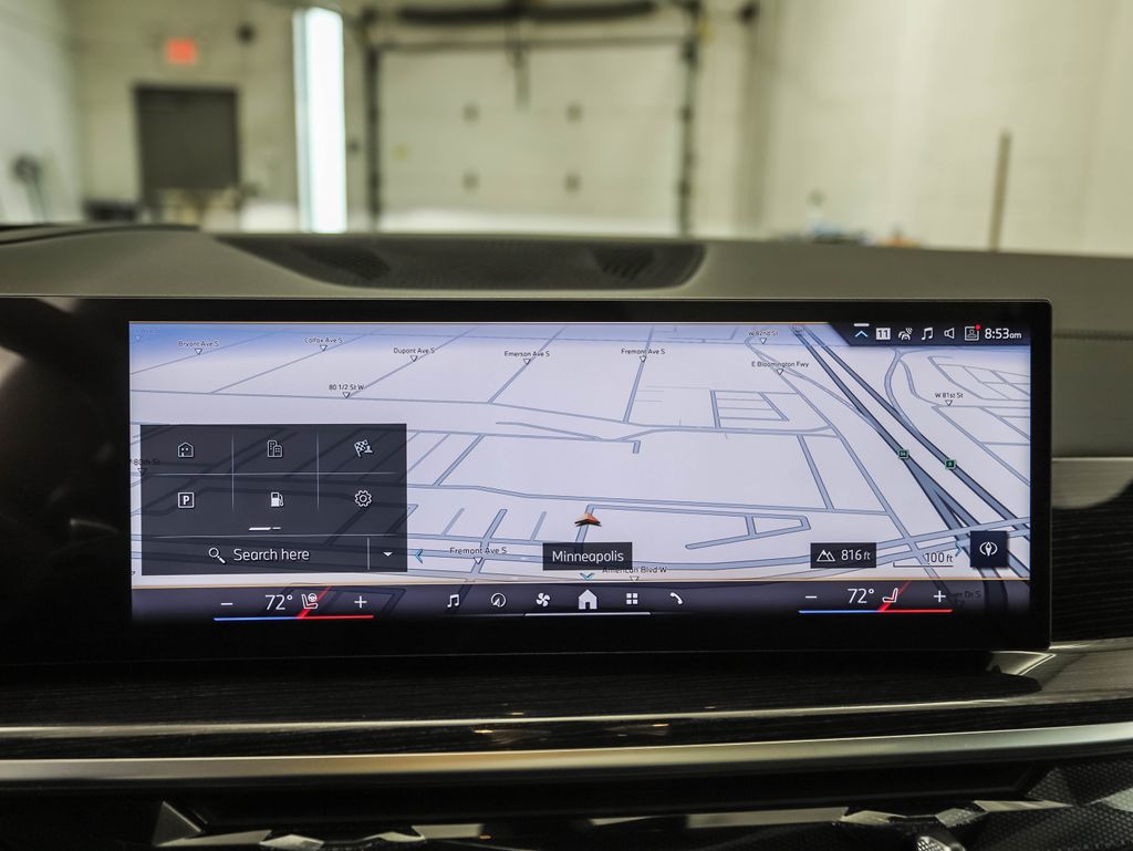 Thumbnail: 2026 BMW X5 - 16