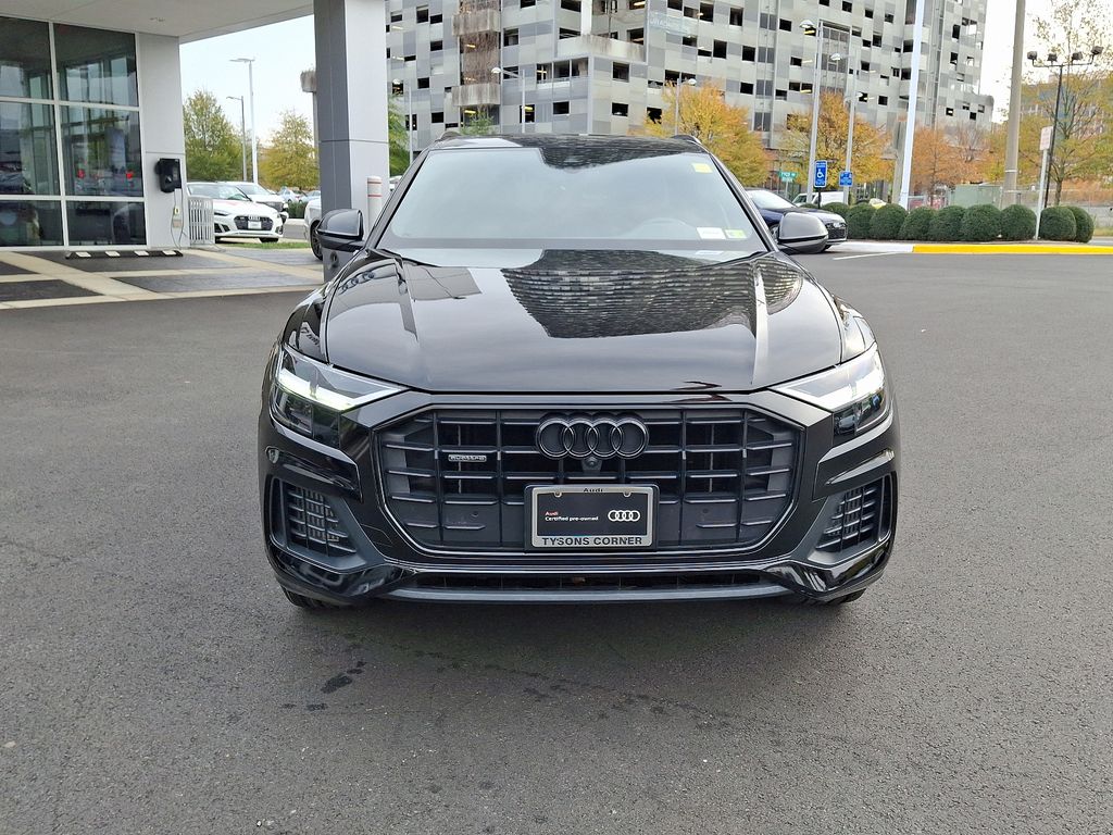 2021 Audi Q8 Premium 2