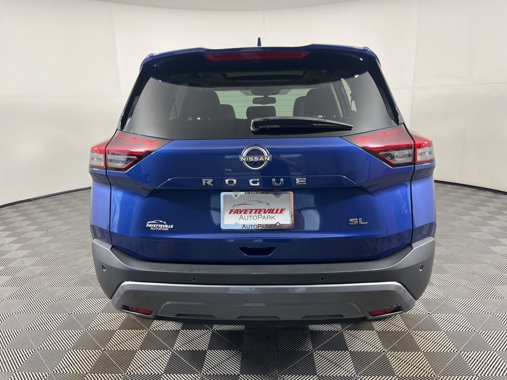 Thumbnail: 2023 Nissan Rogue - 12