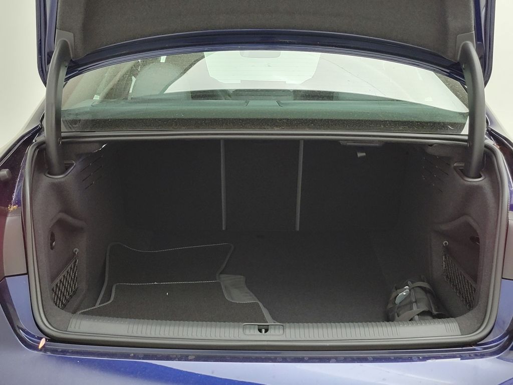 Thumbnail: 2023 Audi S4 - 9