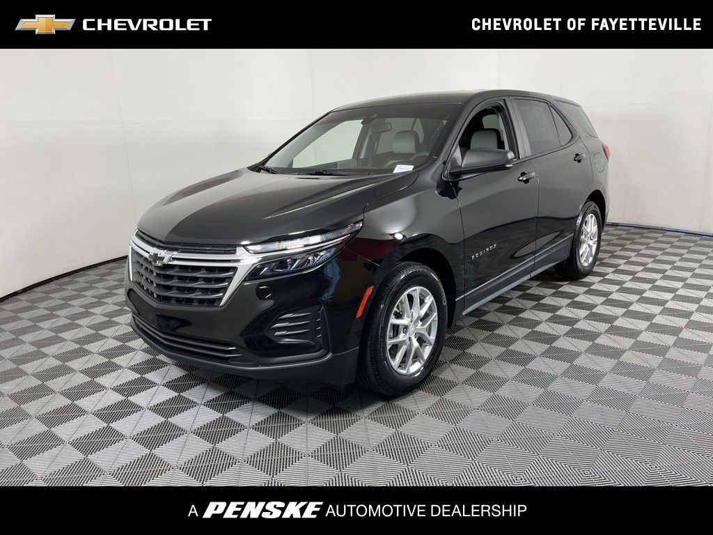 2022 Chevrolet Equinox LS -
                Fayetteville, AR