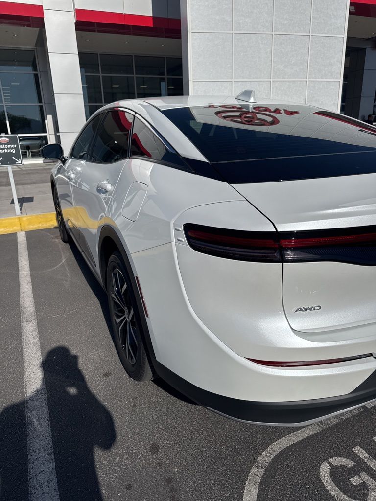 2023 Toyota Crown XLE 6