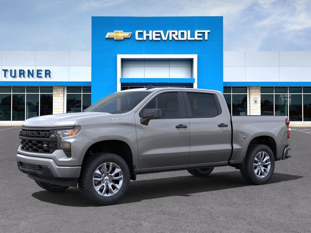 2025 Chevrolet Silverado 1500 Custom 2