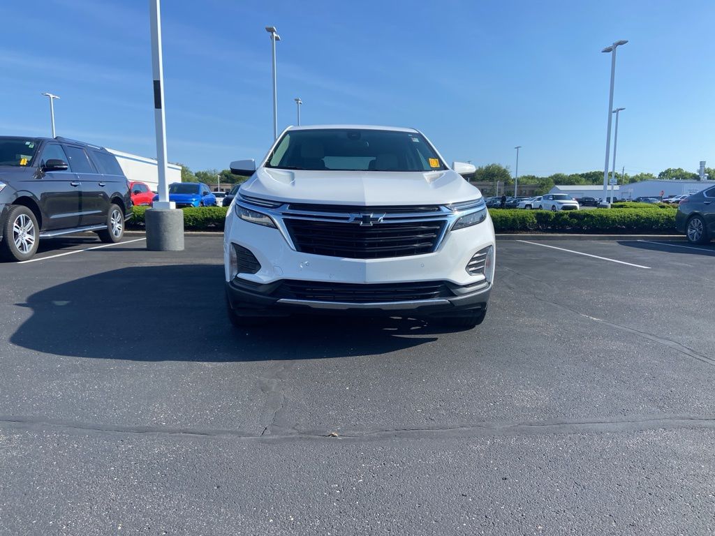 2022 Chevrolet Equinox LT 8
